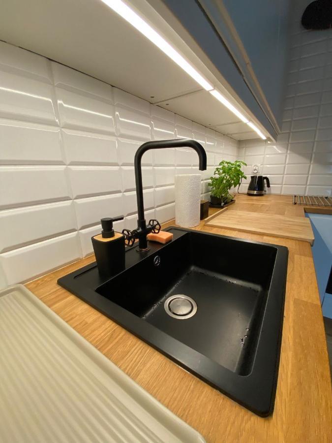 Komfortowy Apartament Z Parkingiem Wroclaw Dış mekan fotoğraf