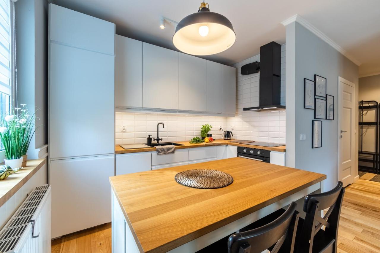 Komfortowy Apartament Z Parkingiem Wroclaw Dış mekan fotoğraf